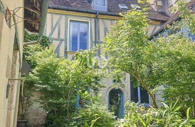 vente maison 470 000 € à proximité de Saint-Georges-sur-Moulon (18110)