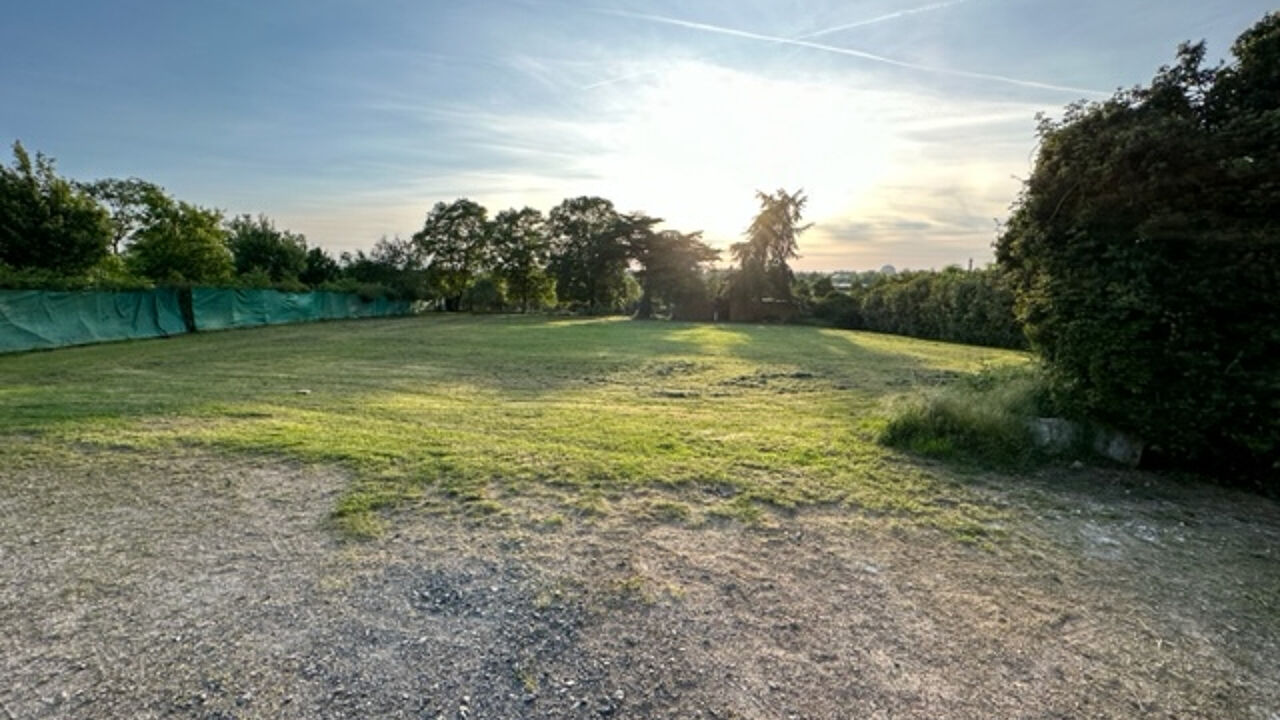 terrain  pièces 3000 m2 à vendre à Angers (49000)