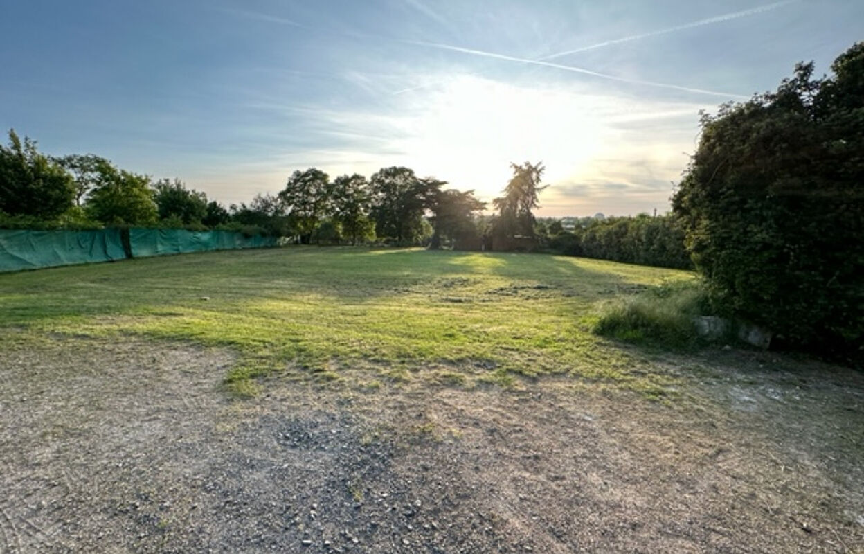 terrain  pièces 3000 m2 à vendre à Angers (49000)