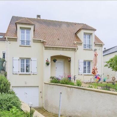 Maison 6 pièces 480900 €