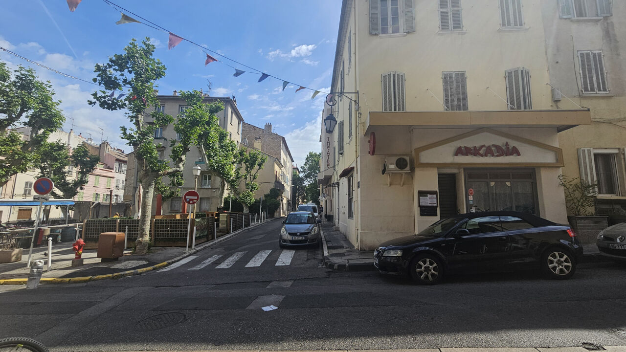 immeuble  pièces 171 m2 à vendre à Toulon (83000)