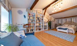 Maison 8 Pièces 227 m² à vendre à Clam (17500)