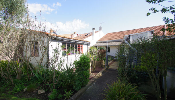 Villa / Maison 3 pièces  à vendre Rochelle (La) 17000