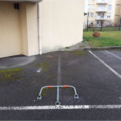Garage  45 €