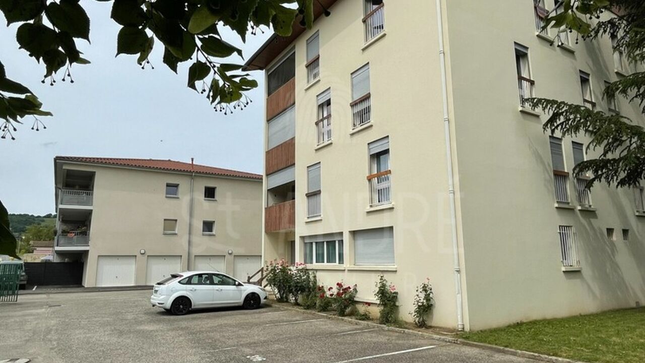 appartement 3 pièces 55 m2 à vendre à La Côte-Saint-André (38260)