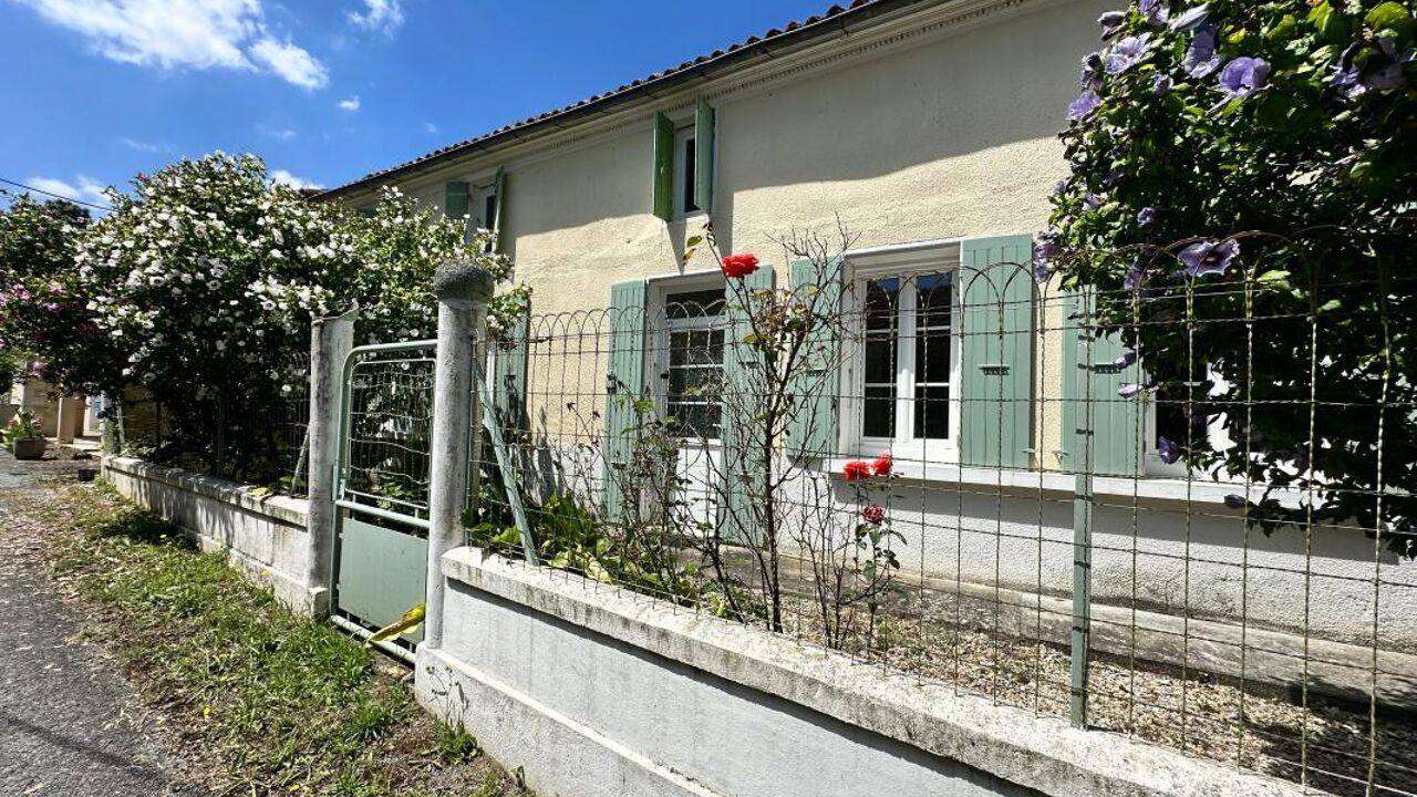 maison 3 pièces 122 m2 à vendre à Saintes (17100)