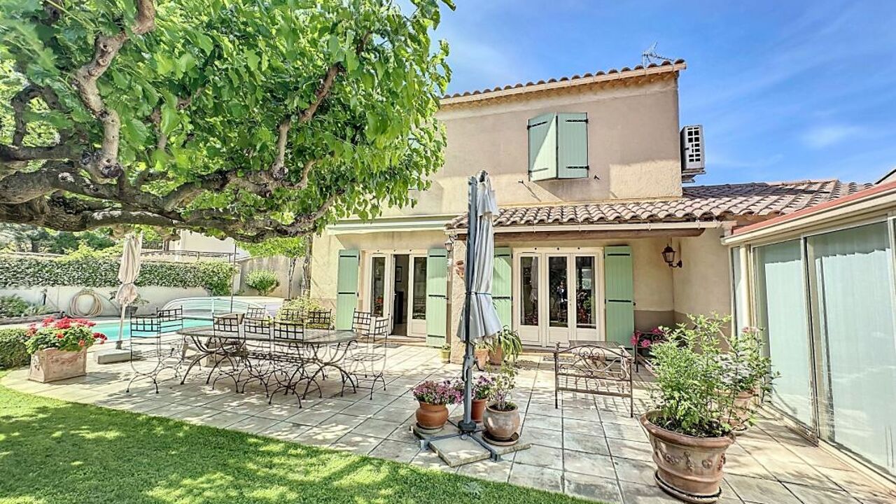 maison 5 pièces 115 m2 à vendre à Avignon (84000)