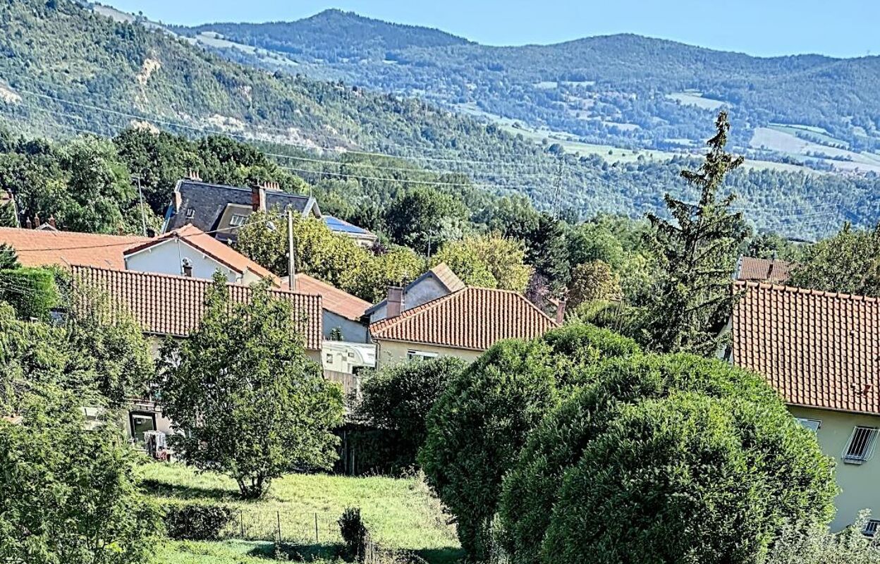 terrain  pièces 670 m2 à vendre à Les Ancizes-Comps (63770)