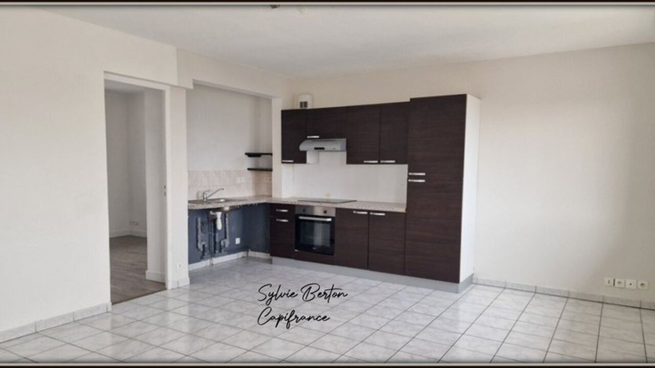 appartement 2 pièces 37 m2 à vendre à Chelles (77500)