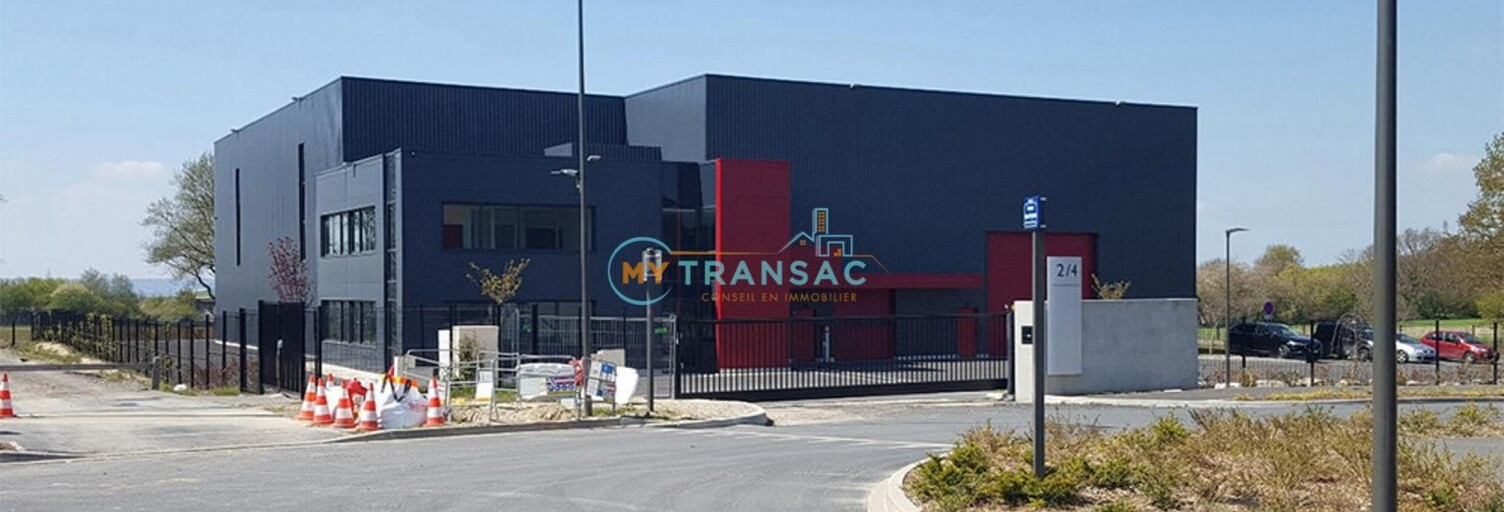 Local industriel  1500 m² à vendre à Varennes-Jarcy (91480)