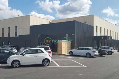 Local industriel  1800000 €