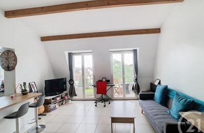 location appartement 1 000 € CC /mois à proximité de Montrouge (92120)