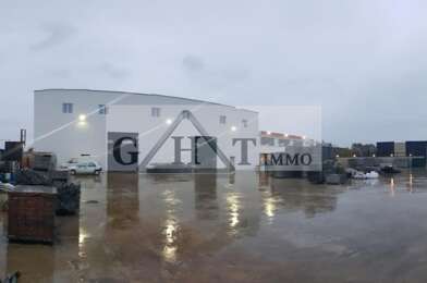 Local industriel  15000 €