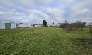 Terrain  3916 m² à vendre à Surgères (17700)