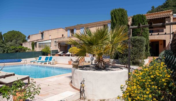 Villa / Maison 5 pièces  à vendre Taradeau 83460