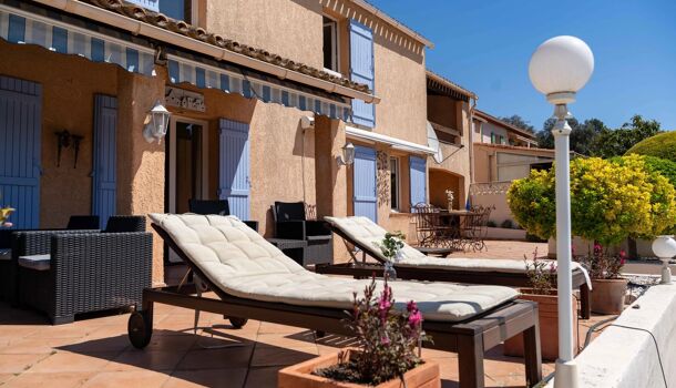 Villa / Maison 5 pièces  à vendre Taradeau 83460