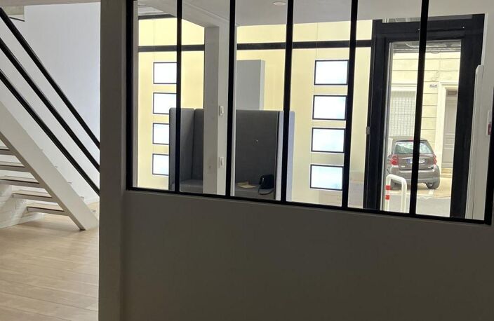 Local commercial — photo 3