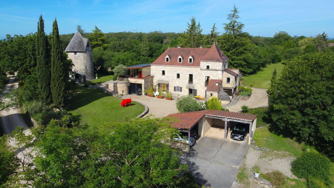 maison 15 pièces 451 m2 à vendre à Varaire (46260)