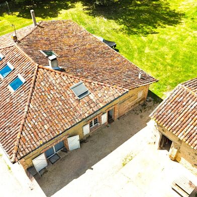 Maison 10 pièces 530000 €