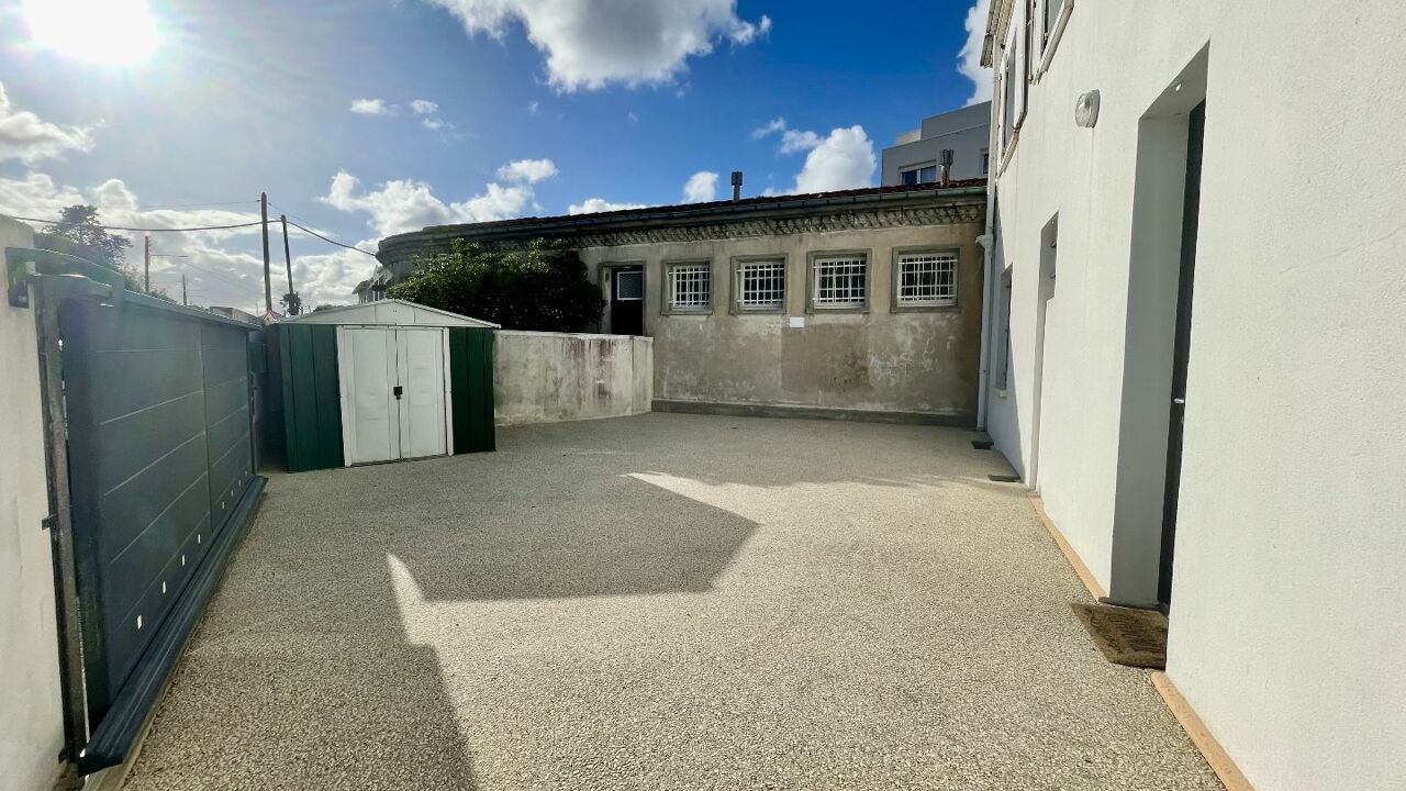 appartement 5 pièces 98 m2 à louer à La Rochelle (17000)
