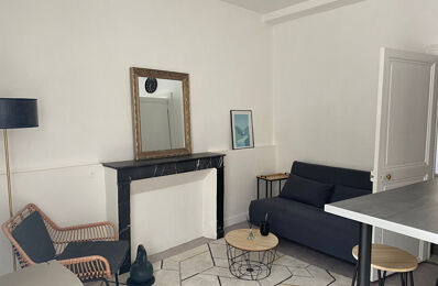 location appartement 379 € CC /mois à proximité de Coussay-les-Bois (86270)