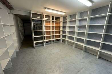 Bureau 7 pièces 2759 €
