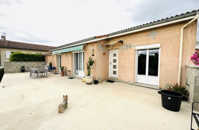 vente maison 265 000 € à proximité de Saint-Germain-Lespinasse (42640)