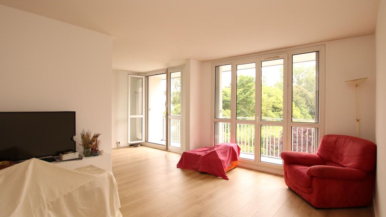 appartement 5 pièces 92 m2 à vendre à Chilly-Mazarin (91380)