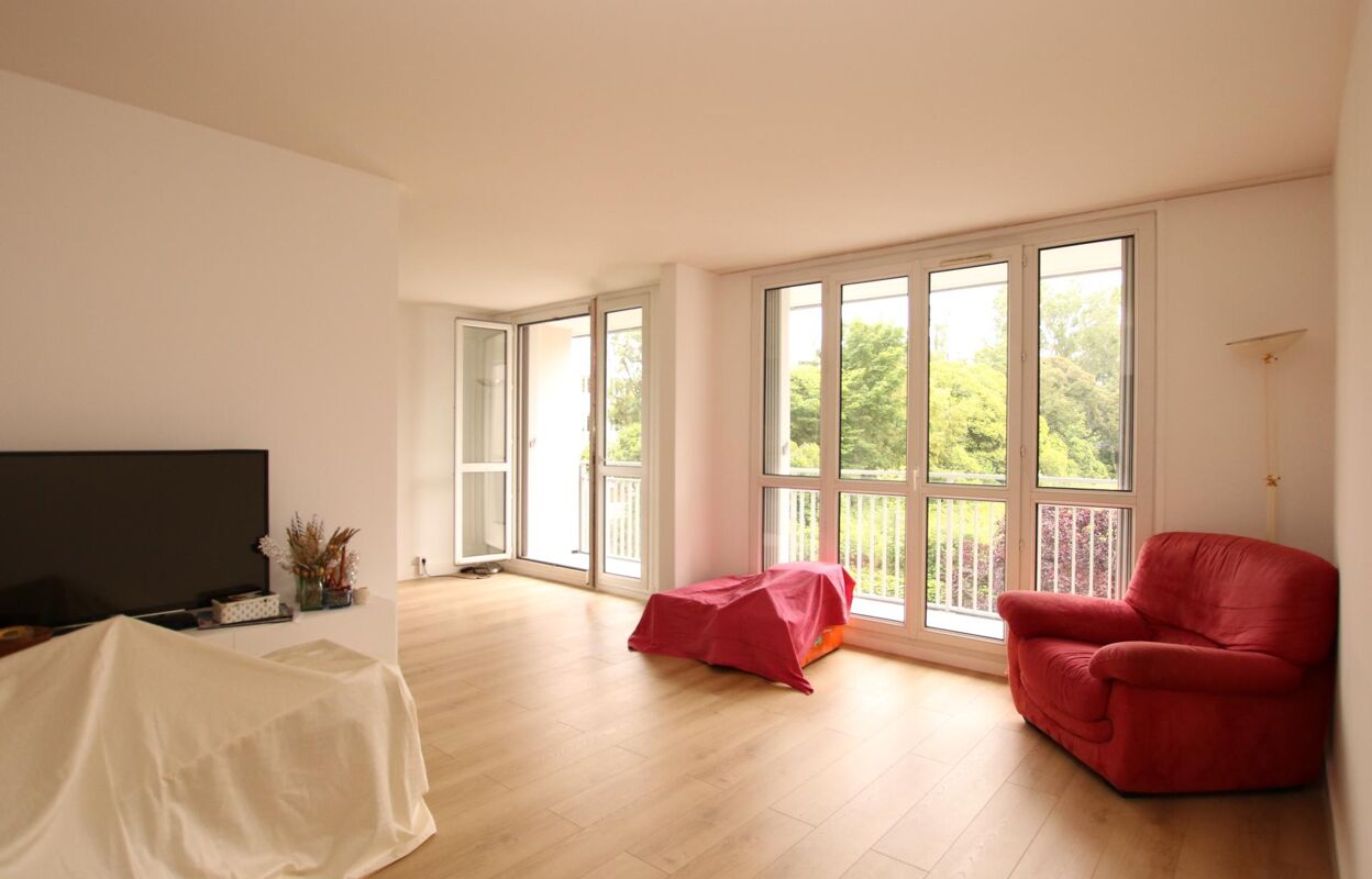 appartement 5 pièces 92 m2 à vendre à Chilly-Mazarin (91380)