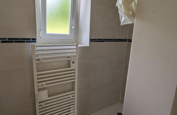 MAISON SAINT ELOY DE GY - 3 pièce(s) - 70 m2 — photo 5