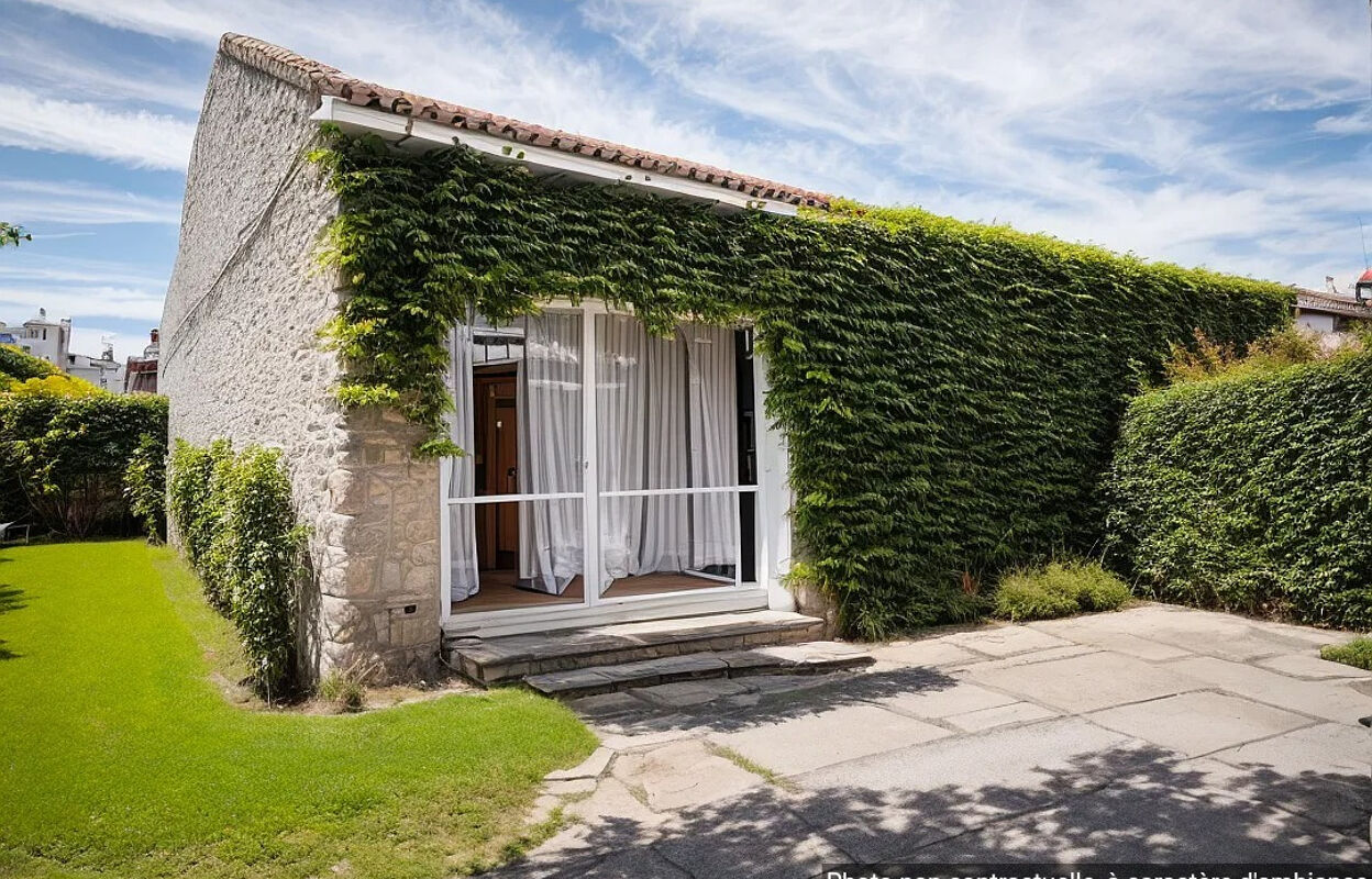 maison 4 pièces 130 m2 à vendre à Angoulême (16000)