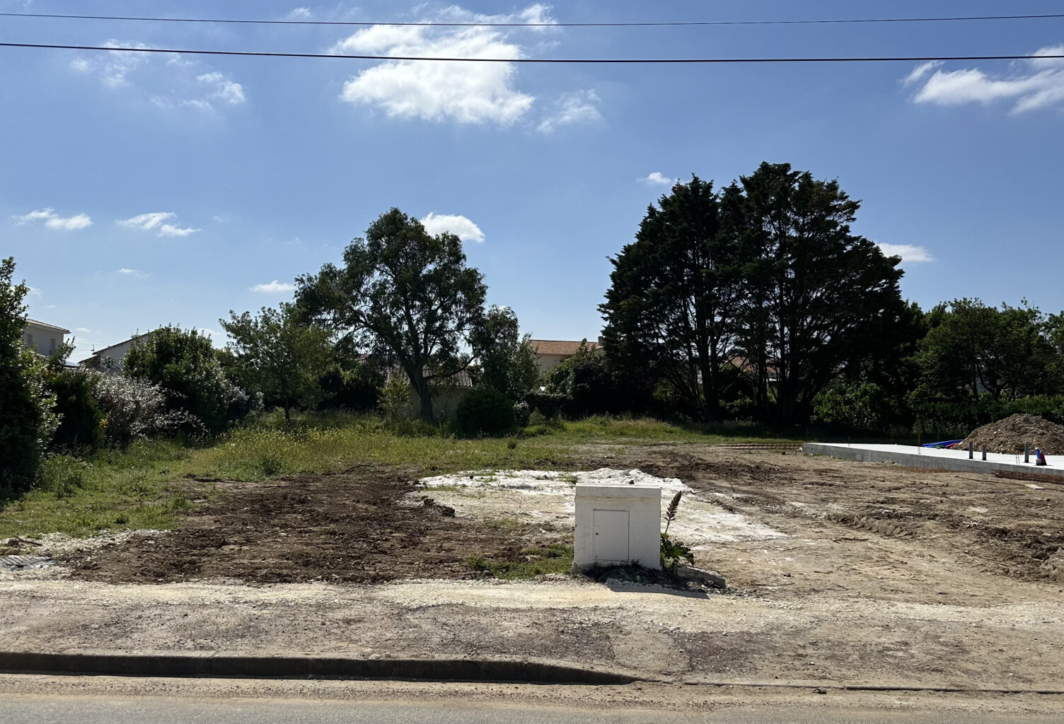 TERRAIN CONSTRUCTIBLE 453 m2 VAUX SUR MER PROCHE PLAGES ET C — photo 1