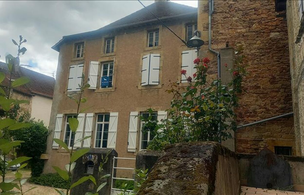 appartement 5 pièces 132 m2 à vendre à Saint-Céré (46400)