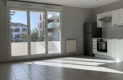appartement 2 pièces 45 m2 à louer à Décines-Charpieu (69150)