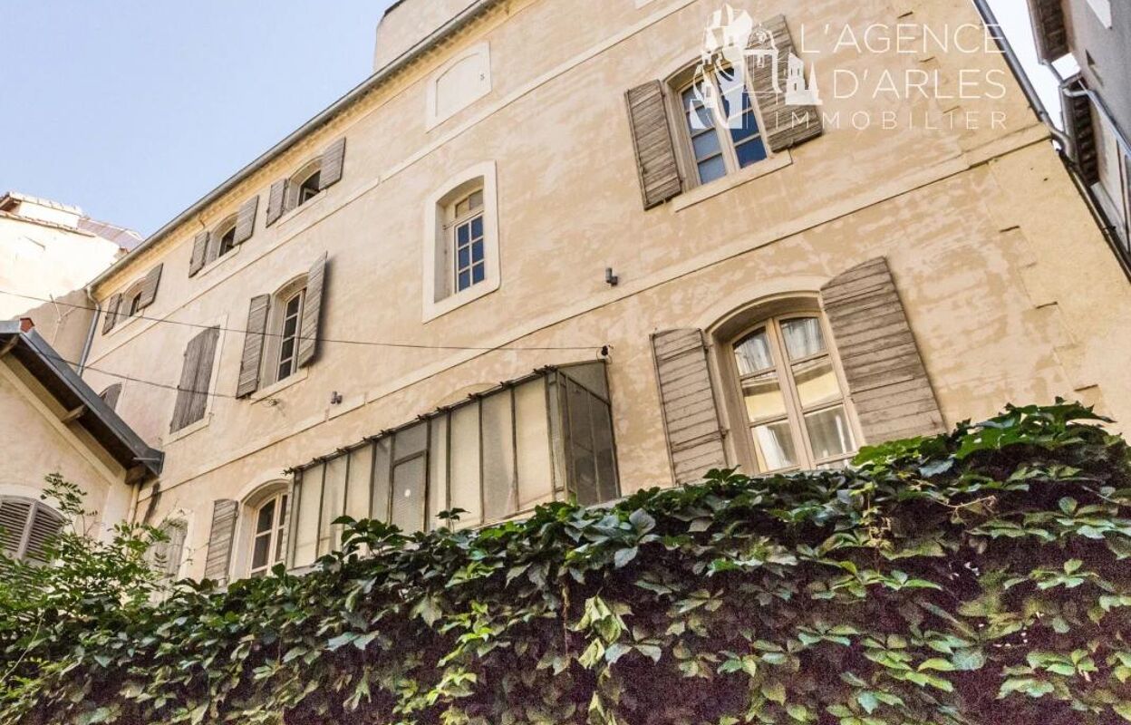 immeuble  pièces 464 m2 à vendre à Arles (13200)