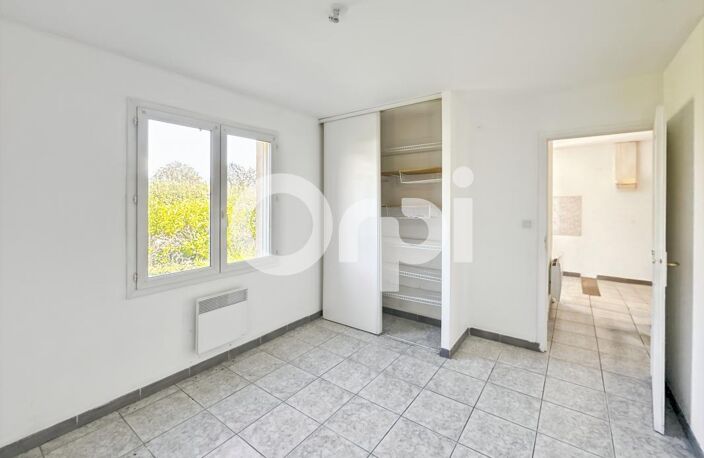 Maison mitoyenne de plain-pied avec jardin et garage – Locataire en place, idéal investisseur ! — photo 5