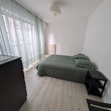 Appartement 3 pièces 1040 €
