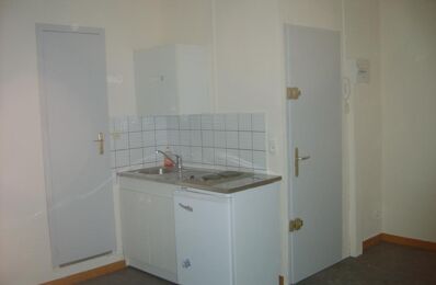 location appartement 320 € CC /mois à proximité de Tourbes (34120)