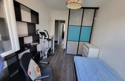 location appartement 450 € CC /mois à proximité de Saint-Ouen-sur-Seine (93400)