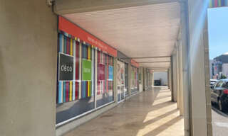 Commerce  838 m² à louer à Malemort (19360)