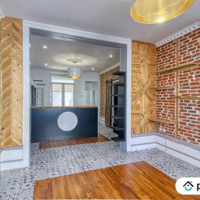 Immeuble  204000 €