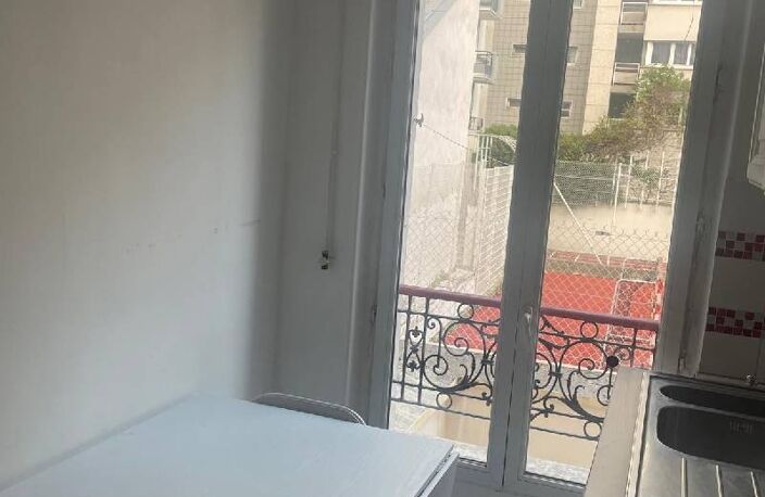 Location appartement 2 pièces 34 m² à Paris 17 (75017) — photo 2