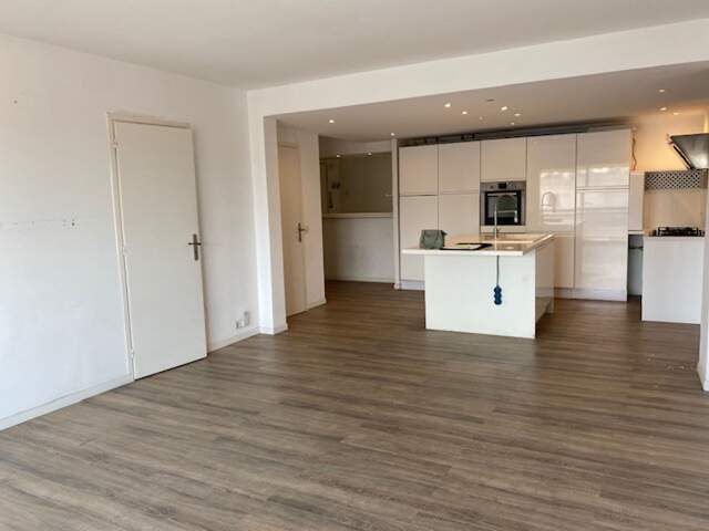 CANNES - 3 PIECES 98m² - PARKING - VUE MER — photo du bien