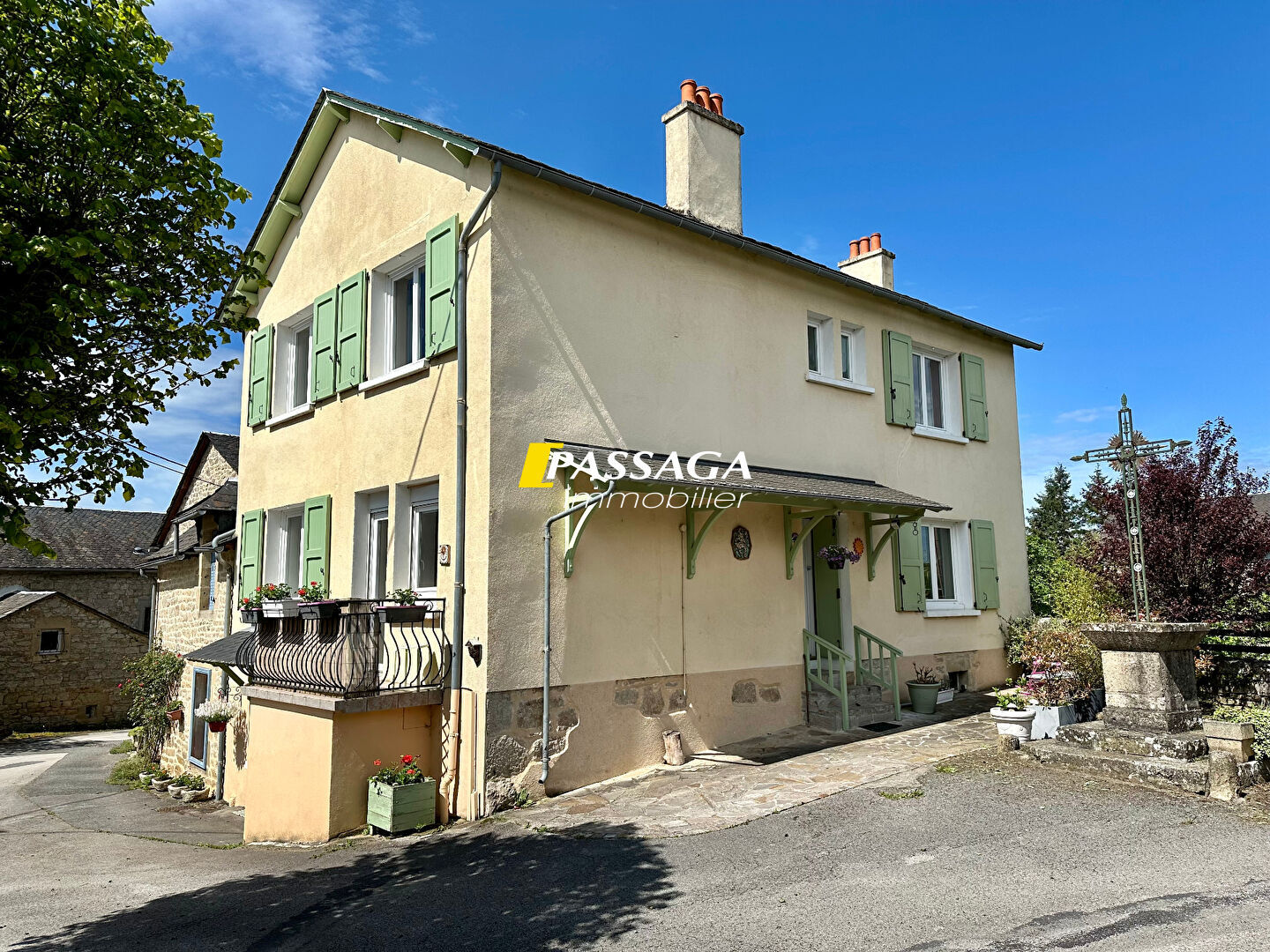 Villa / Maison 5 pièces  à vendre Sévérac d'Aveyron 12150