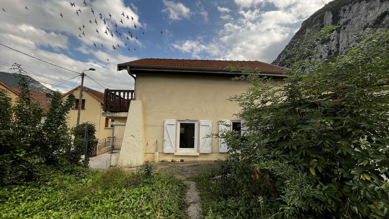 maison 3 pièces 49 m2 à vendre à Tarascon-sur-Ariège (09400)