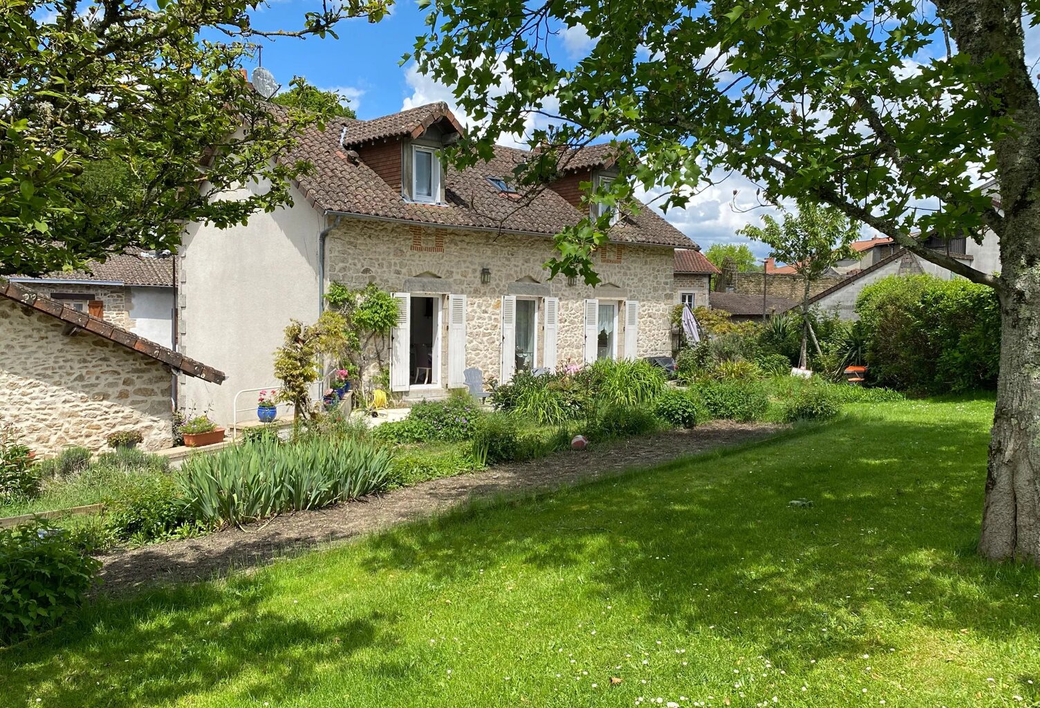 Vente maison   Nieul (87510) — photo 1
