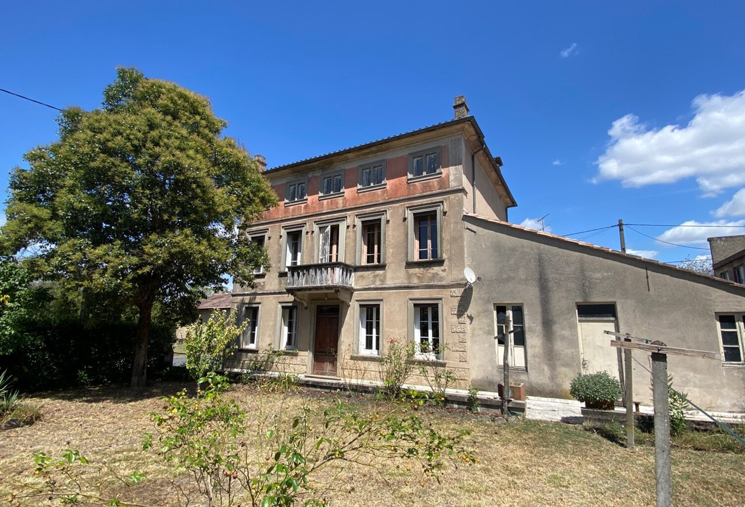 Maison de maître à Sainte-Bazeille — photo 1