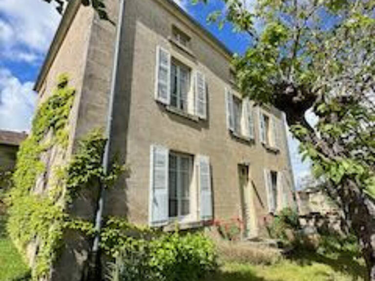 Maison brionnaise à rénover, 130 m2 habitables, 6200 m2 de t — photo 1