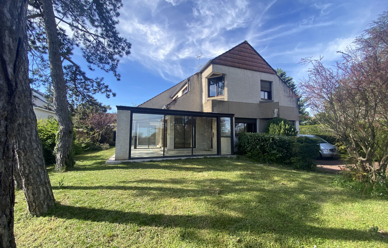 maison 6 pièces 214 m2 à vendre à Fontaine-Lès-Dijon (21121)