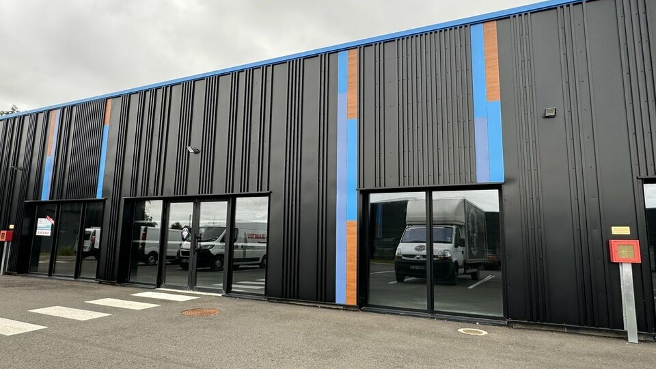 commerce  pièces 900 m2 à louer à Montbazon (37250)